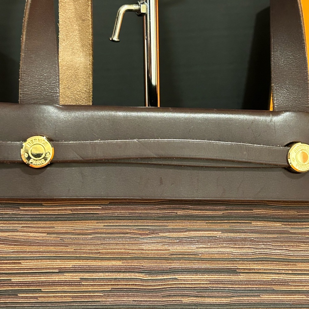 Hermes Vintage Brown Vibrato Herbag Cabas PM
Tote 2 n 1 Bag w/COA Full Inc.RARE - Picture 5 of 16